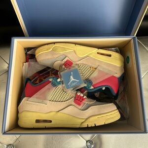 Union “Guava Ice” Jordan 4 Retro